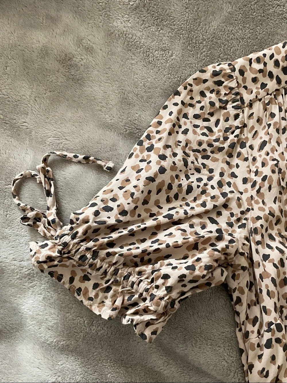 Abercrombie & Fitch Beige Leopard Print V-Neck Smocked Waist Top